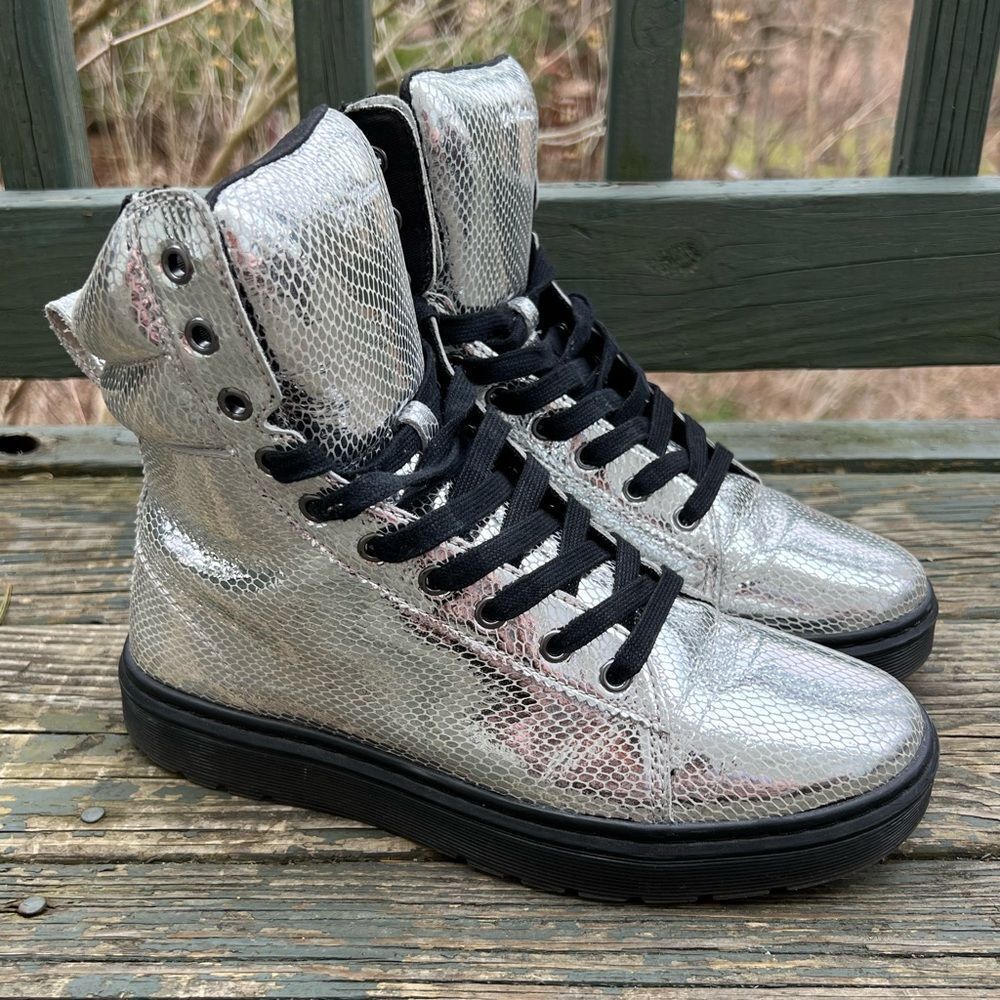 Dr. Martens Mix High Tops Boots Shoes Metallic Silver Women’s Size 9